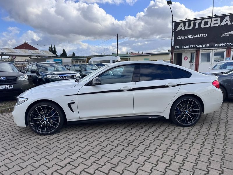 BMW Řada 4 (2016) 420D 2,0 135KW XDRIVE MPACKET - fotka 2 z 50