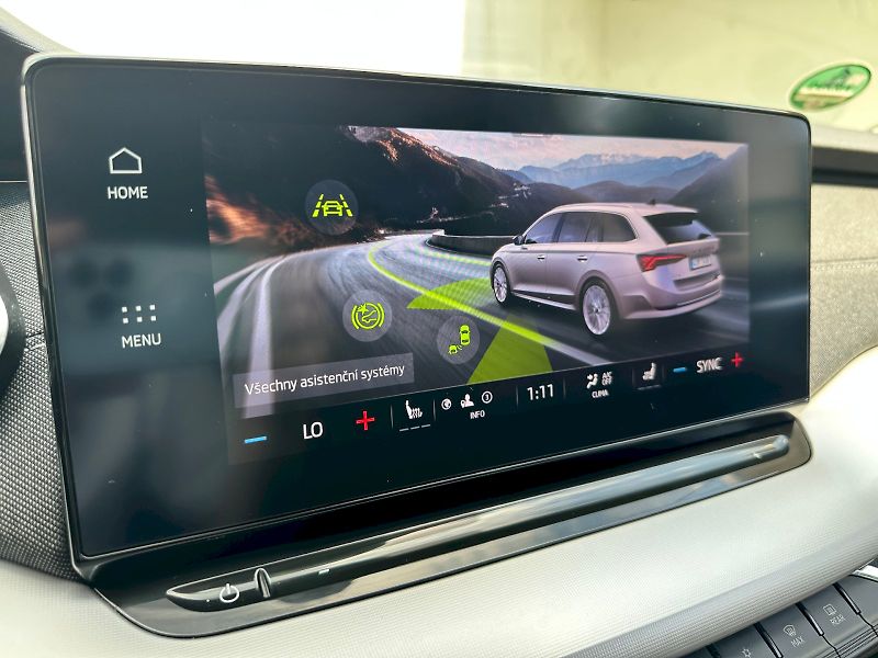 Škoda Octavia (2022) 2.0 TDI 110kW Style Combi - fotka 17 z 24