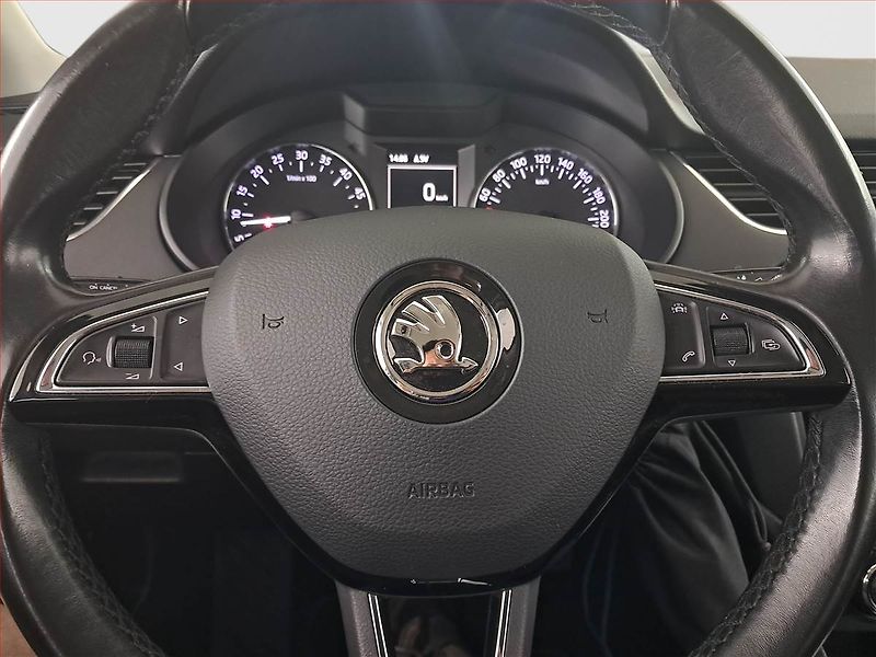 Škoda Octavia (2016) 1.6 TDI 4x4 - fotka 18 z 20