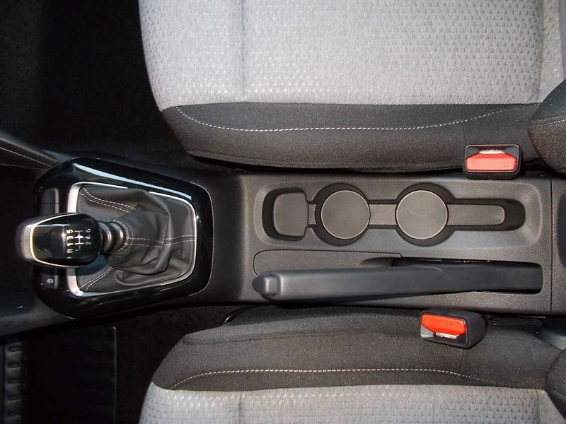 Opel Corsa (2026) Edition 1.2 TURBO (74kW/100k) - fotka 16 z 27