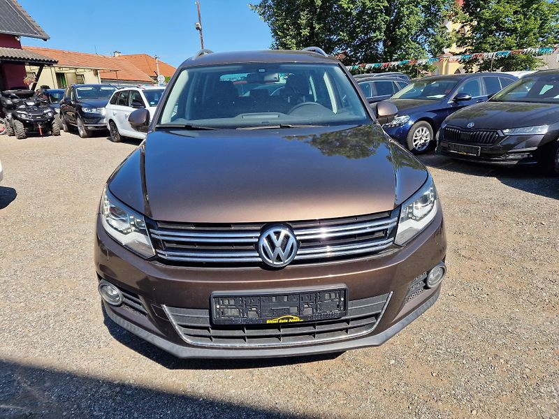 Volkswagen Tiguan 2,0TDI 125KW SPORT&STYLE 4x4 - fotka 2 z 18