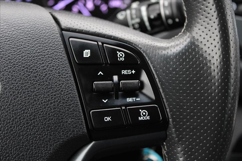 Hyundai Tucson 1,6 T-GDI  ČR,1.MAJ,TRIKOLOR - fotka 19 z 33