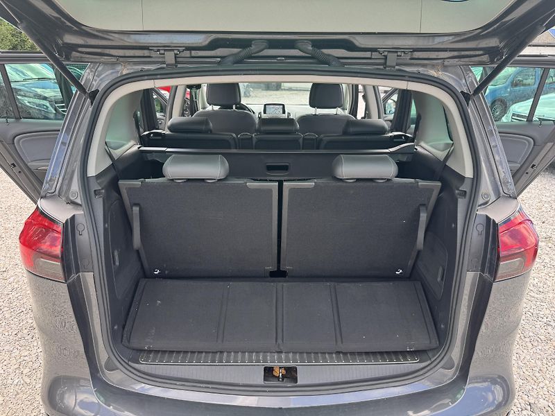 Opel Zafira (2012) TOURER 1.4T,7MÍST,2SADY KOL - fotka 13 z 40