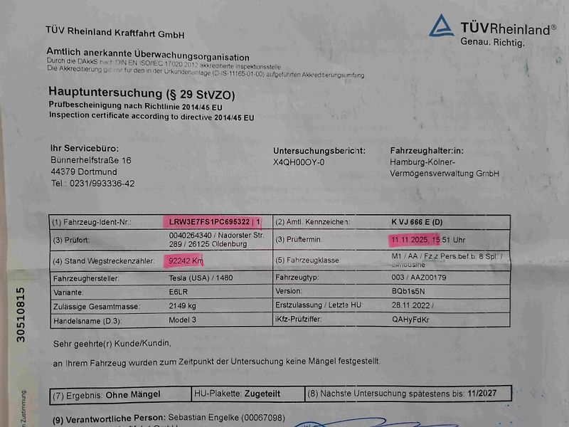 Tesla Model 3 RWD LED ACC 19ALU NAVI SOH 91% - fotka 13 z 17