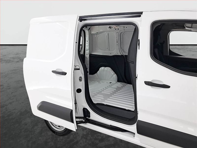 Opel Combo (2021) 1.5 CDTI, ČR, 1Maj, DPH - fotka 17 z 17