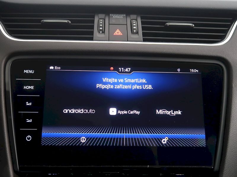Škoda Octavia (2019) LAURIN&KLEMENT 2.0TDI 135KW 4x - fotka 23 z 40