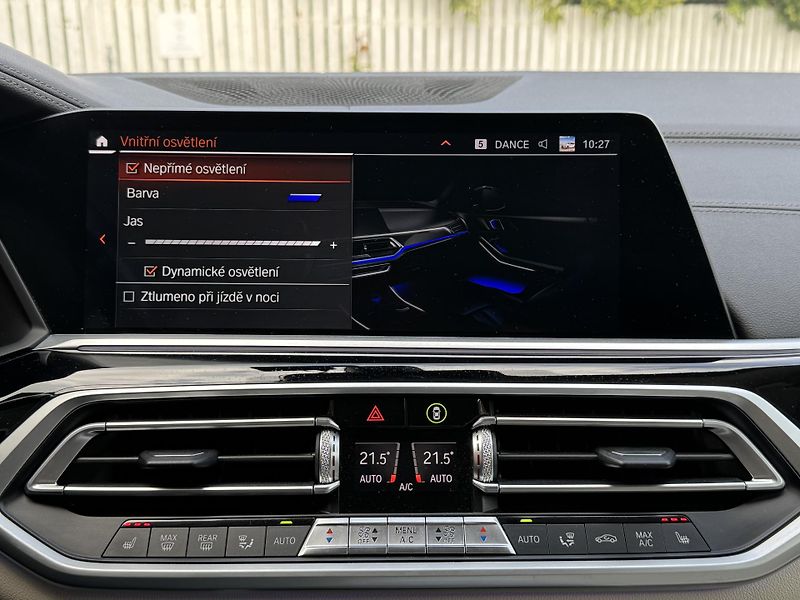 BMW X7 40xD-R22-SKY-LCD-NOČNÍ V-ČR - fotka 28 z 44