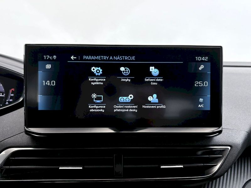 Peugeot 3008 (2024) Active Pack1.2PureTech/96kW 7A - fotka 21 z 31