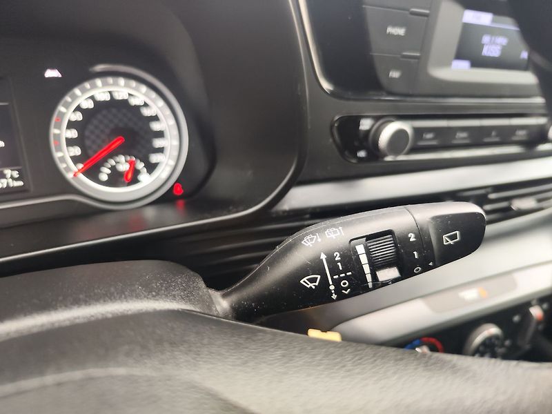 Hyundai Bayon 1.0 T-GDI/74kW Comfort DCT - fotka 22 z 25