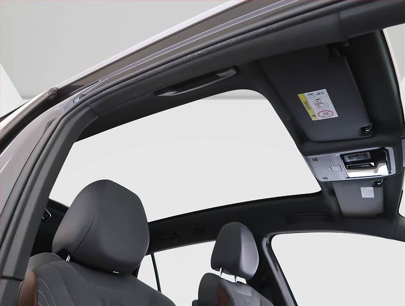 Volkswagen ID.4 (2020) Pro Perf. (82 kWh), SoH 90% - fotka 29 z 33