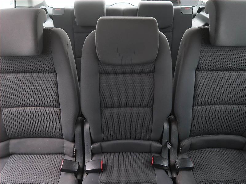 Volkswagen Touran (2014) 1.6 TDI, 7 míst, Serv.kniha - fotka 10 z 20