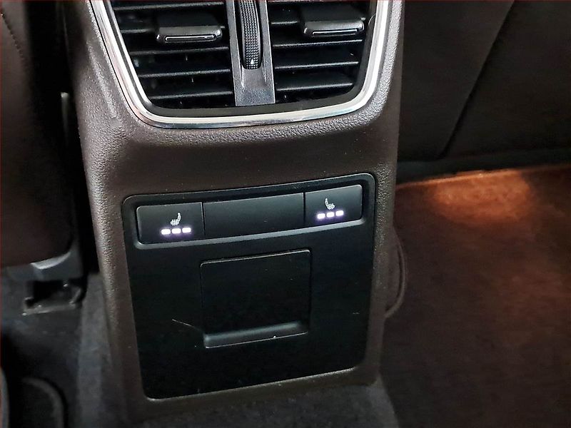 Škoda Octavia (2016) Laurin&Klement 2.0 TDI, 4X4 - fotka 17 z 23