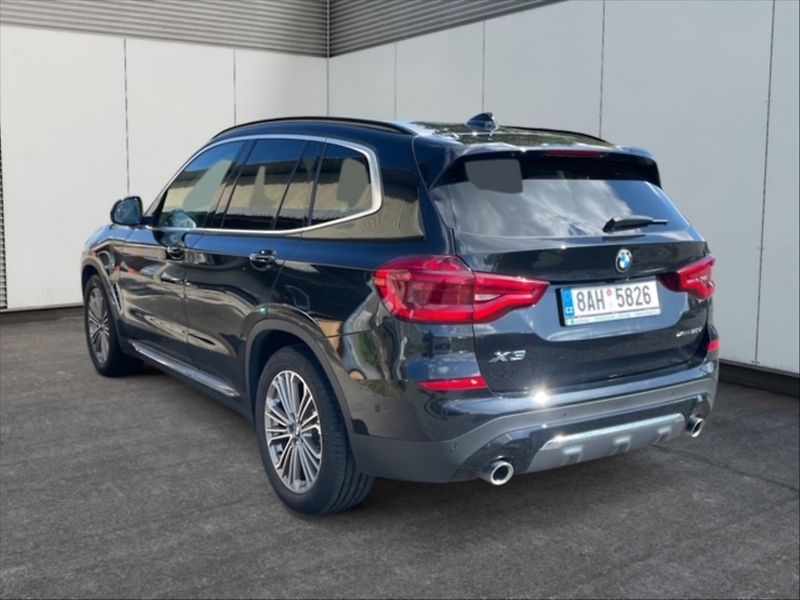 BMW X3 2,0 xDrive20d AT - fotka 4 z 11