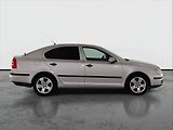 Škoda Octavia (2007) Ambiente Plus 1.9 TDI - náhled 6
