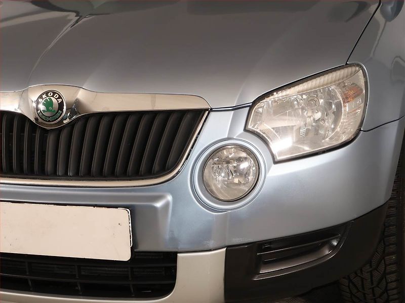 Škoda Yeti (2013) 1.4 TSI, Automat, Tempomat - fotka 16 z 16