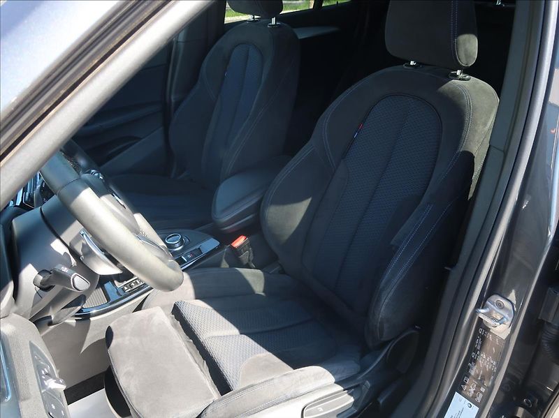BMW X1 2,0 xd,140kW,ČR,M-Paket,DPH - fotka 10 z 27