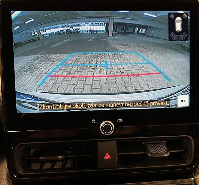Toyota Yaris Cross 1.5 Hybrid AT STYLE - fotka 6 z 16
