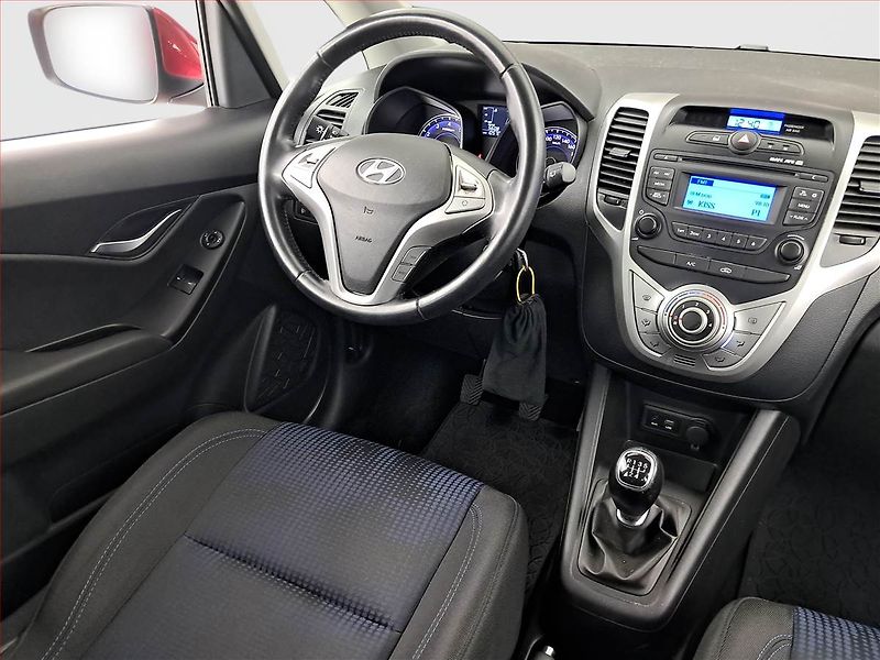 Hyundai ix20 (2015) 1.4 CVVT, Serv.kniha - fotka 7 z 15