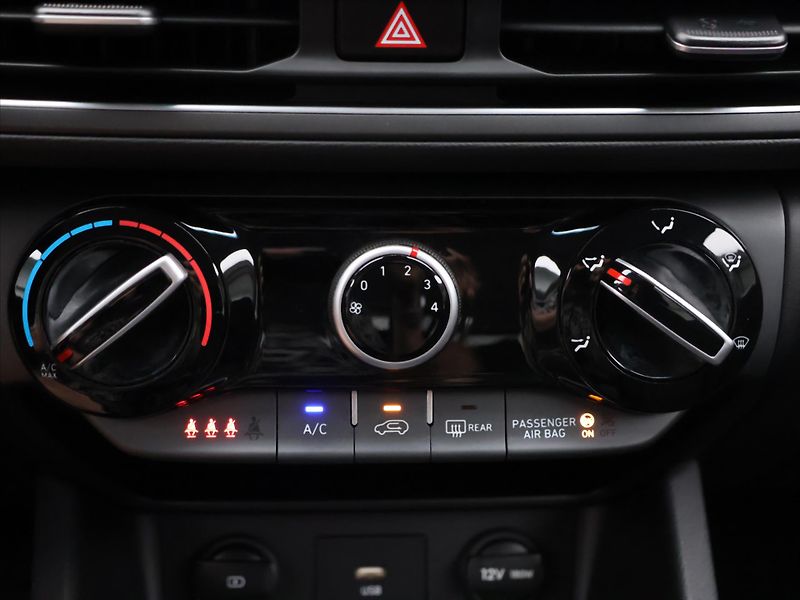 Hyundai Kona 1,0 - fotka 23 z 33