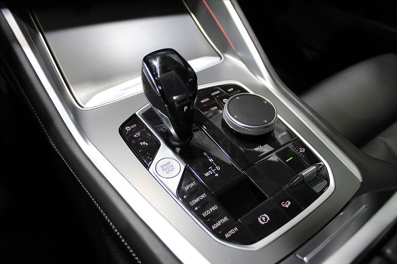 BMW X6 3,0 XDrive M paket, 1.majitel - fotka 30 z 38
