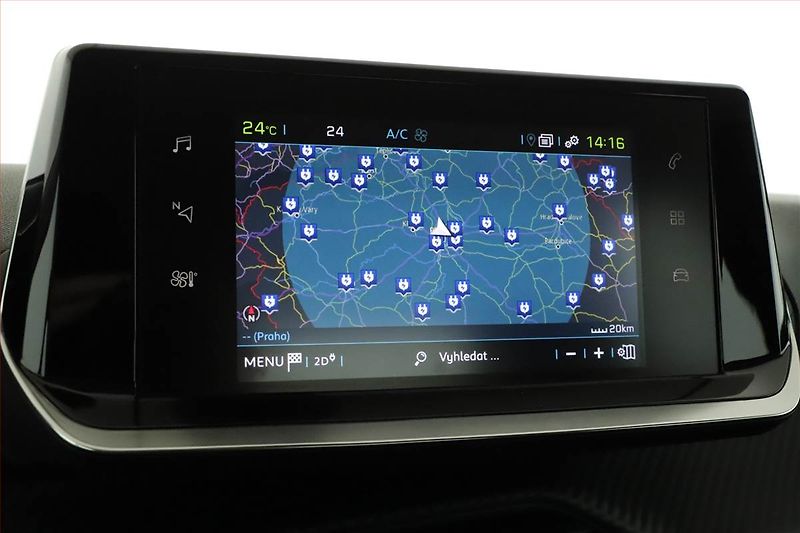 Peugeot 208 (2021) 50 kWh, SoH 91%, Automat - fotka 16 z 21