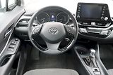 Toyota C-HR (2022) 1,8 Hybrid 90kW e-CVT Comfort - náhled 7