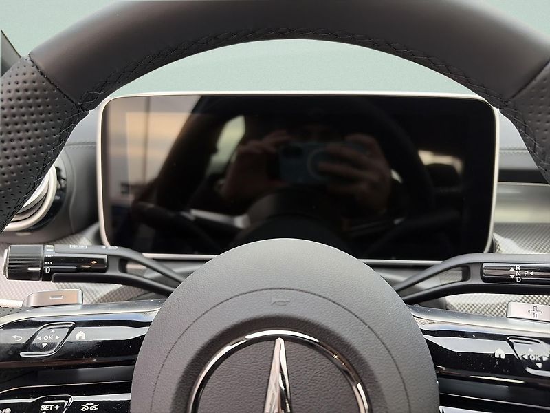 Mercedes-Benz Třídy C (2025) C 220 d 4MATIC AMG Style Editi - fotka 10 z 14