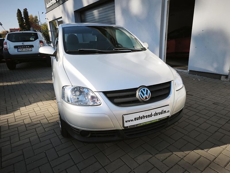 Volkswagen Fox (2009) 1,2 40kW - fotka 8 z 23