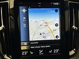 Volvo XC60 B4 AWD MOMENTUM AUT - náhled 28
