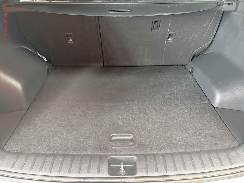 Hyundai Tucson (2018) 1.7 CRDi, 2.maj,ČR, Navi, AC - fotka 7 z 16
