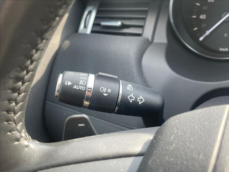 Land Rover Range Rover Evoque 2,0 TD4 4X4/AUTOMAT/Záruka! - fotka 15 z 30