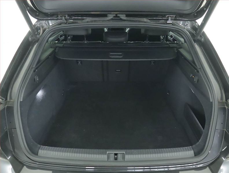 Volkswagen Arteon (2021) R-line 2.0 TDI - fotka 14 z 18