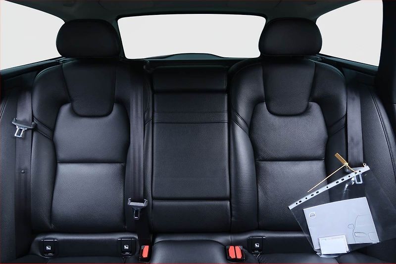 Volvo V90 (2018) D4, Automat, Serv.kniha, Kůže - fotka 10 z 27