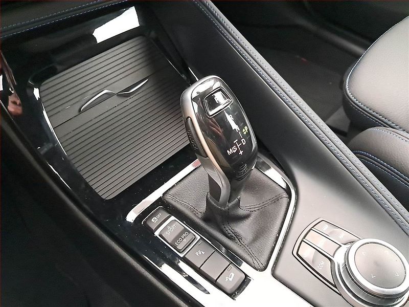 BMW X1 (2019) M Sport xDrive20d - fotka 13 z 16