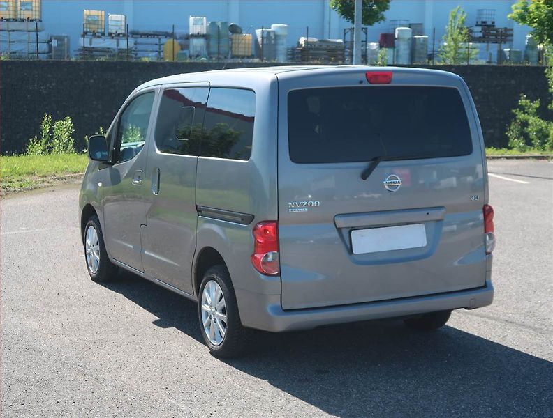 Nissan NV200 (2016) 1.5 dCi, Bus, 7Míst, ČR, DPH - fotka 4 z 14