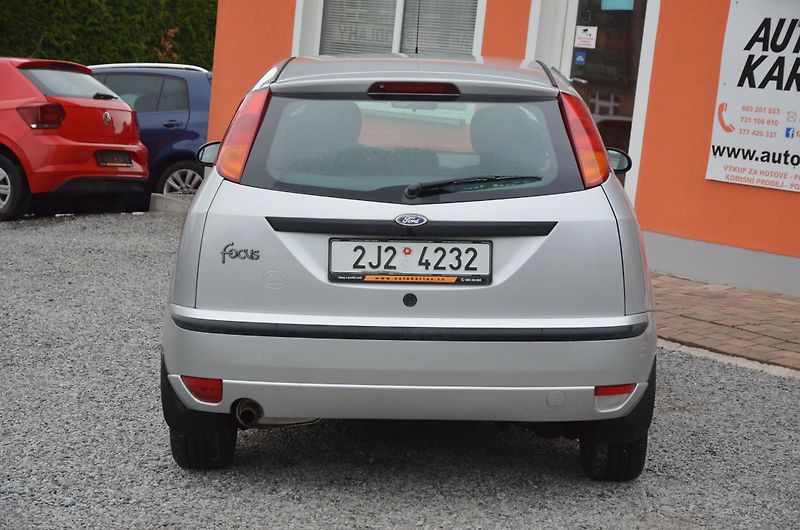 Ford Focus (2004) 1.6i Zetec 74kW / ČR / 115tkm - fotka 5 z 28