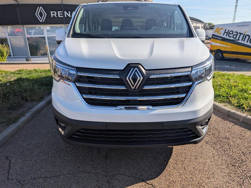 Renault Trafic (2026) L1 Equilibre Blue dCi 110 - fotka 2 z 13