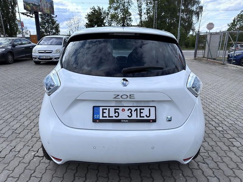 Renault ZOE SoH 92.8% 65 kW - fotka 4 z 19