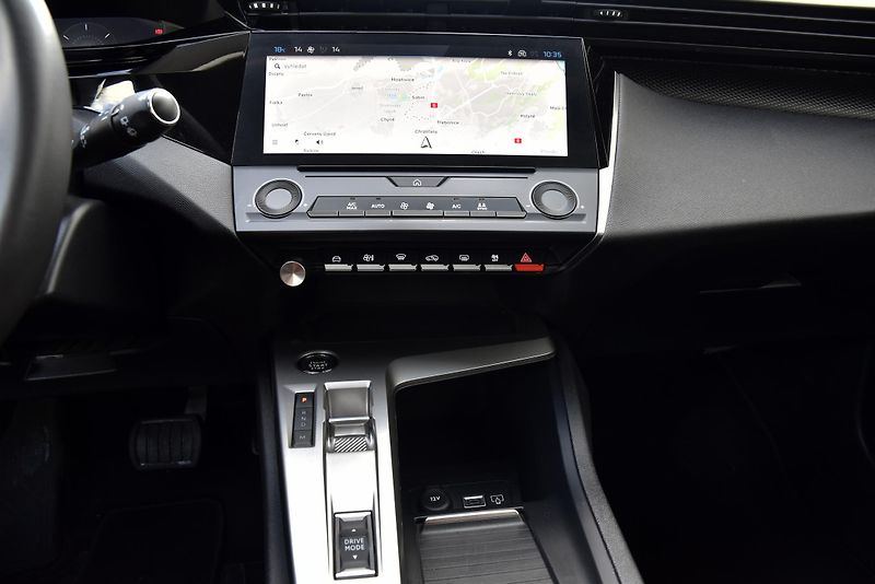 Peugeot 308 1.2 PureTech A/T,LED,TEMP,DPH - fotka 25 z 50