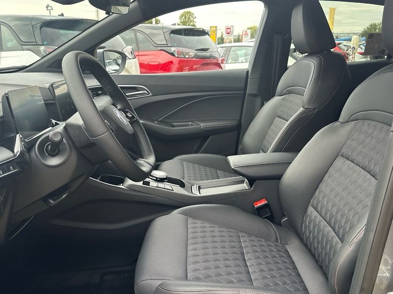 MG MG3 (2025) EXCLUSIVE 1.5 HEV Hybrid+ - fotka 9 z 19