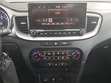 Kia Ceed (2020) Exclusive 1.4 T-GDI - náhled 12
