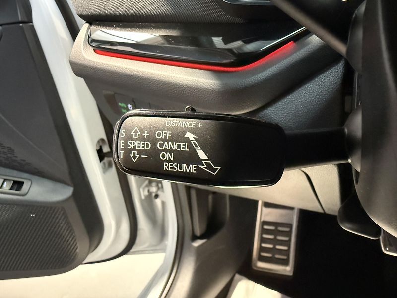 Škoda Octavia 2.0 TDI 110kW DSG Sportline Co - fotka 9 z 14