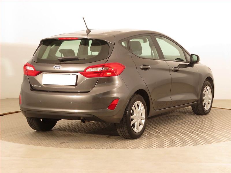 Ford Fiesta (2018) 1.1, Serv.kniha, Tempomat - fotka 5 z 14
