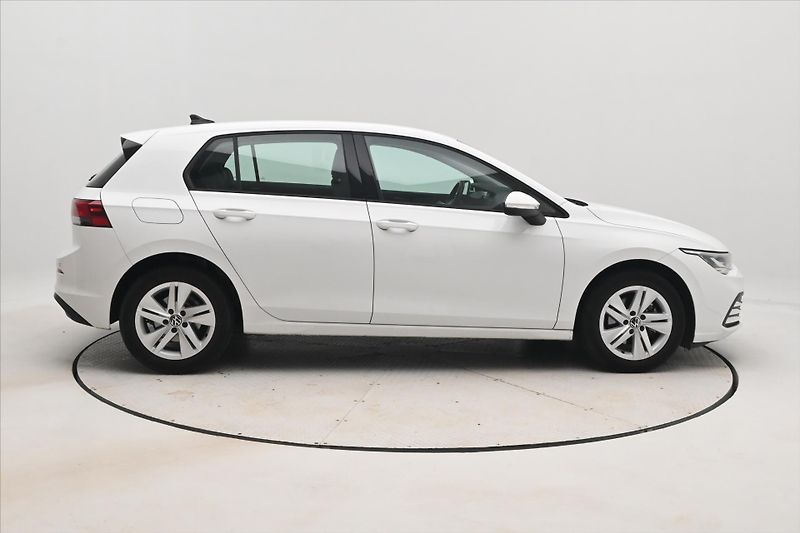 Volkswagen Golf 2,0 TDI 85 kW Life Záruka až 5 - fotka 4 z 31