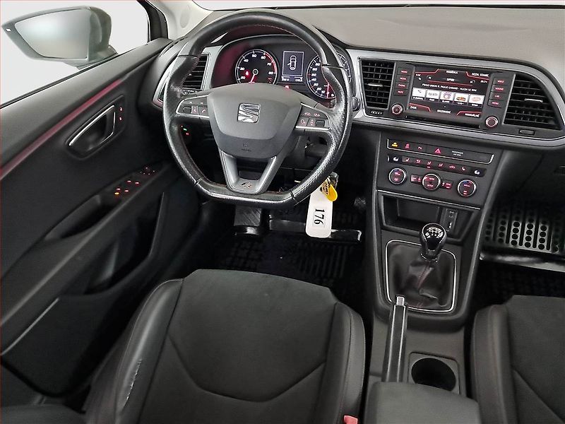 Seat Leon (2016) 1.4 TSI, ČR,1.maj, Serv.kniha - fotka 11 z 18
