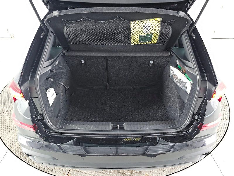 Škoda Kamiq (2025) 1.5TSI 110kW Monte Carlo - fotka 30 z 30