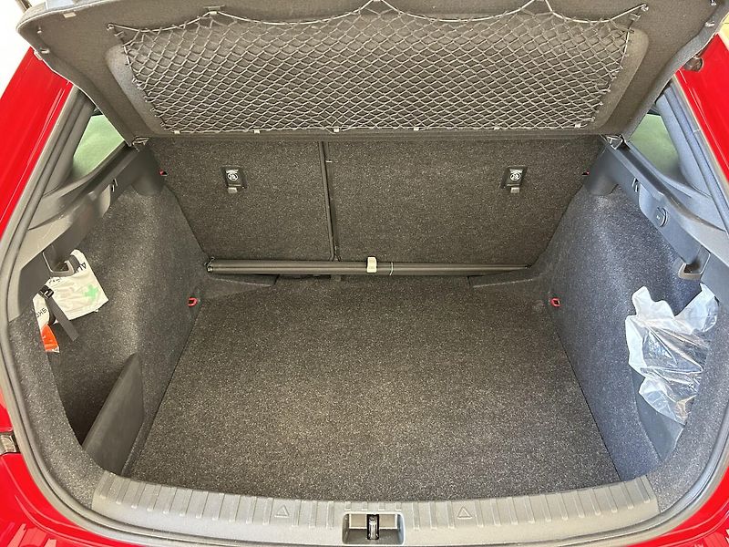 Škoda Scala 1.5 TSI Monte Carlo - fotka 26 z 26