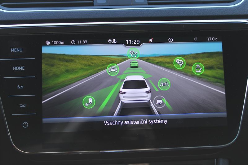 Škoda Superb 2.0TDI 147kW DSG 4x4 STYLE - fotka 23 z 34