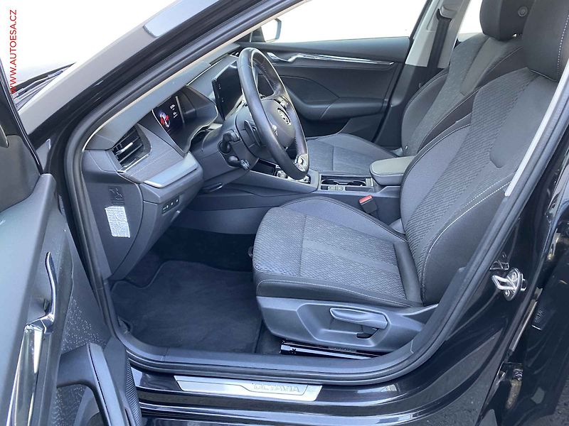 Škoda Octavia (2022) 2.0 TDi, 2.maj,ČR, Style - fotka 9 z 20