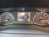 Peugeot 2008 (2022) 1,5 BlueHDi MAN6 - náhled 14